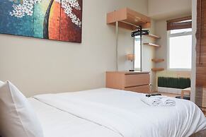 Cozy Living Studio at Springlake Summarecon Bekasi Apartment