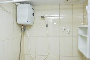 Cozy Living Studio at Springlake Summarecon Bekasi Apartment