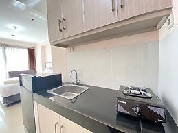 Simply Bright Studio Room at Gateway Pasteur Apartment