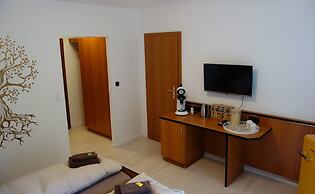 Carpediem Apartments