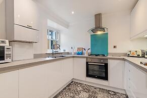 3 South Beach Court - Cosy Seafront Apartment