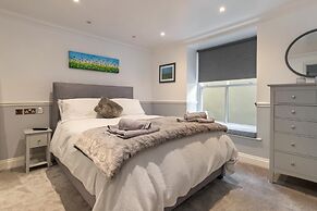 3 South Beach Court - Cosy Seafront Apartment