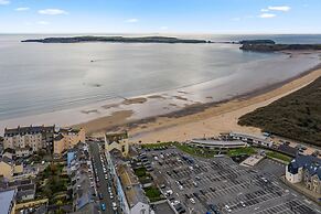 3 South Beach Court - Cosy Seafront Apartment