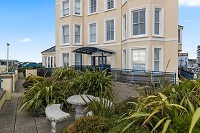 3 South Beach Court - Cosy Seafront Apartment