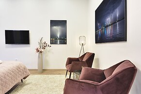 D&A Central Luxury Apartments