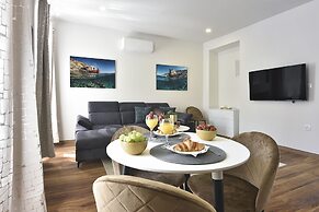 D&A Central Luxury Apartments