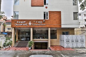 HOTEL VBR GRAND INN