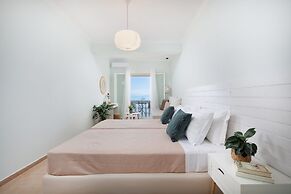 Marina Beachfront Apartment by Konnect, Ipsos Corfu