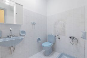 Marina Beachfront Apartment by Konnect, Ipsos Corfu