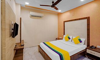 Itsy Hotels Aakash,100 Mts From Sardar Patel Stadium