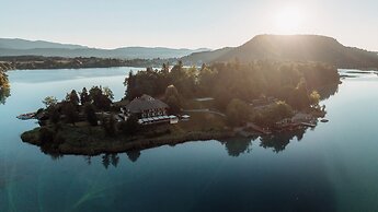 Inselhotel Faakersee