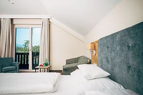 Inselhotel Faakersee