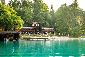 Inselhotel Faakersee