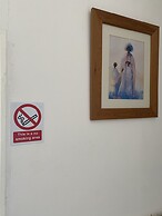 Stunning 2-bed Apartment Above Schooners Bar