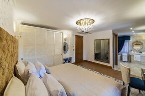 Sintra Marmoris Camelia