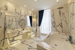 Sintra Marmoris Camelia