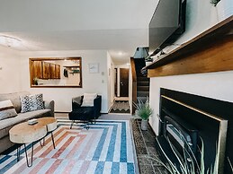 73SW - F/P - W/D - Sleeps 6