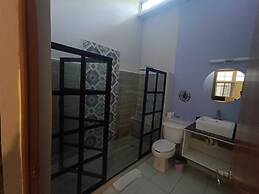 Cozy studio across from the Ocean E12