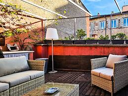 Monserrato Apartment