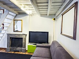 Monserrato Apartment