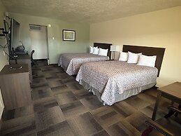 Clover Creek Inn