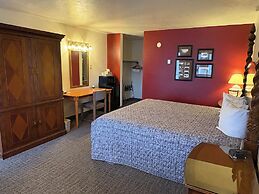 Clover Creek Inn