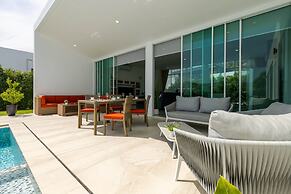 Modern 4 Bedroom Pool Villa PMK-A2