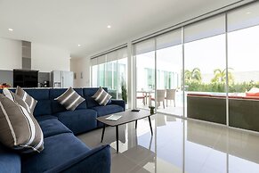 Modern 4 Bedroom Pool Villa PMK-A2