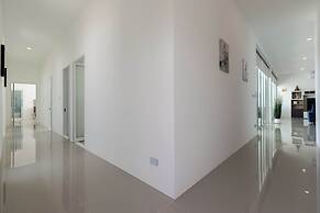 Modern 4 Bedroom Pool Villa PMK-A2