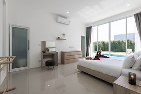 Modern 4 Bedroom Pool Villa PMK-A2