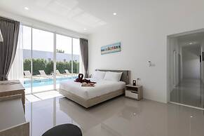 Modern 4 Bedroom Pool Villa PMK-A2