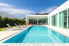 Modern 4 Bedroom Pool Villa PMK-A2