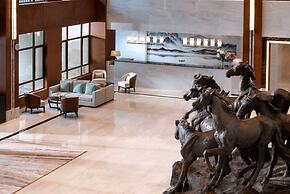 Howard Johnson by Wyndham LakeView Hotel Kunming