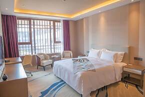 Howard Johnson by Wyndham LakeView Hotel Kunming