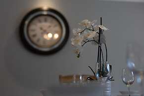 Maynor - Large Luxury House Log Burner Central Location