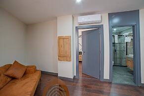 City Moonlight Apart Hotel