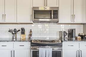 Kasa Dilworth Charlotte