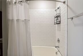 Kasa Dilworth Charlotte