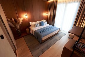 Flower Hotels & Resorts