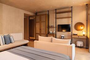 Flower Hotels & Resorts