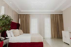 Flower Hotels & Resorts