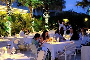 Flower Hotels & Resorts