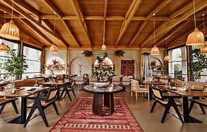 Flower Hotels & Resorts