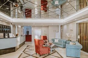 Flower Hotels & Resorts