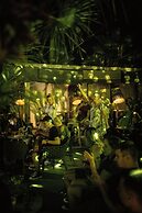 Flower Hotels & Resorts