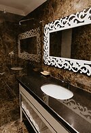 Flower Hotels & Resorts