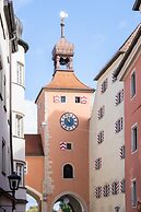 elaya hotel regensburg city center