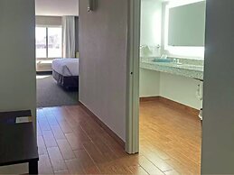 MainStay Suites Conover-Hickory