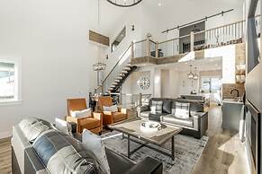 The White Pearl - Luxury Chalet W/mountain Views