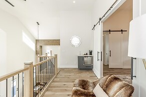 The White Pearl - Luxury Chalet W/mountain Views